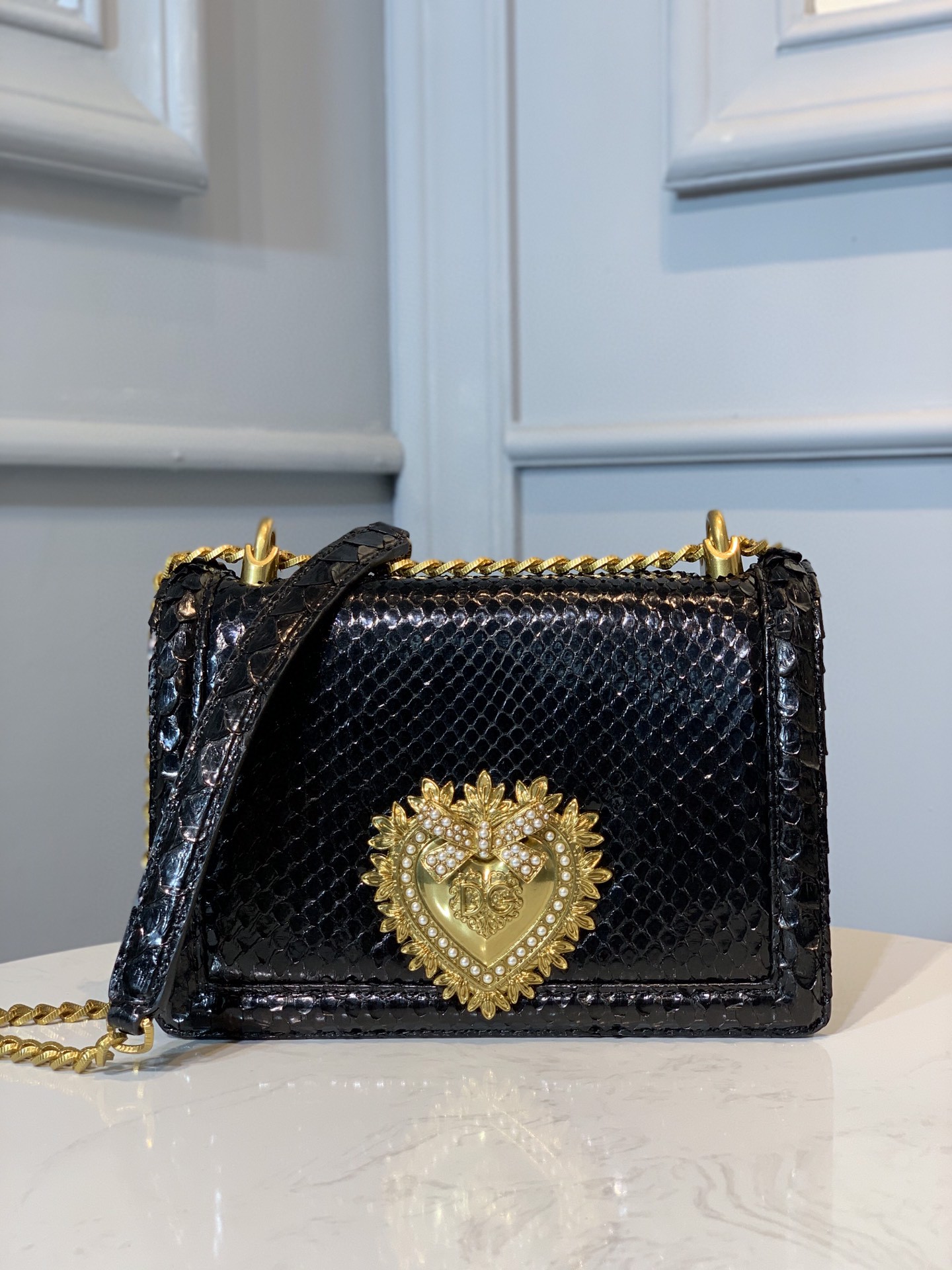 Dolce & Gabbana Medium Devotion Crossbody Bag Black For Women 8.3in/21cm DG