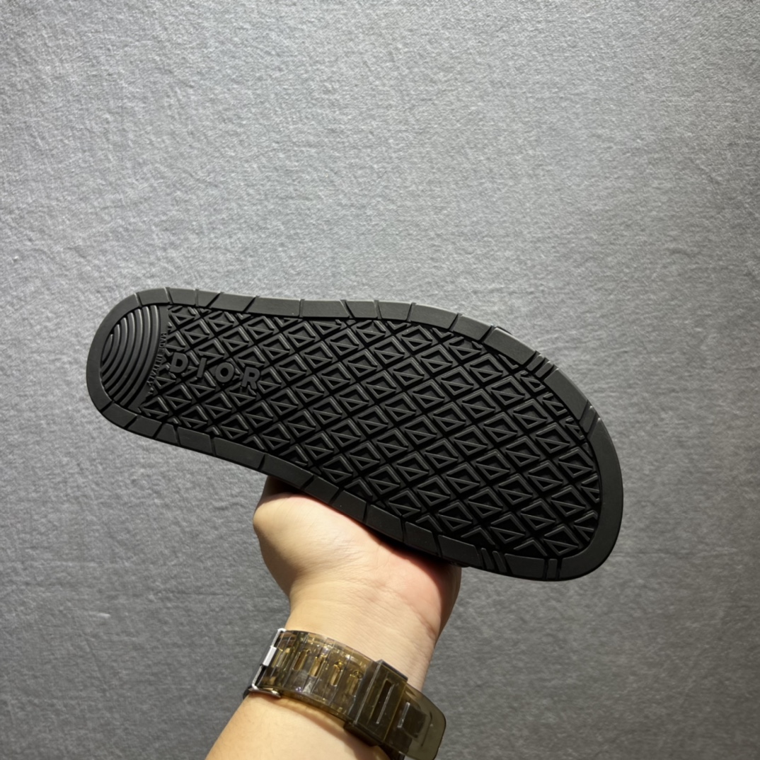 d8bf8682.jpg
