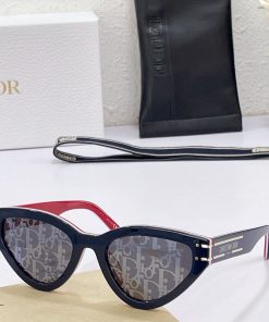 Dior Signature B2U