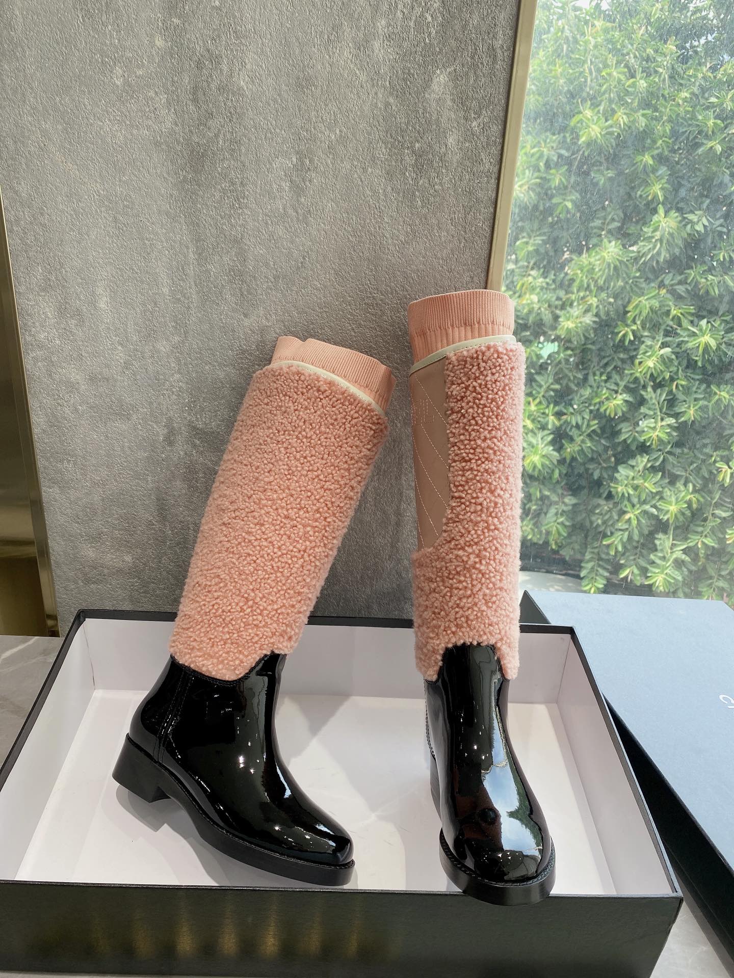 Chanel Women’s High Boots Pink For Women G39212 Y56012 K4703