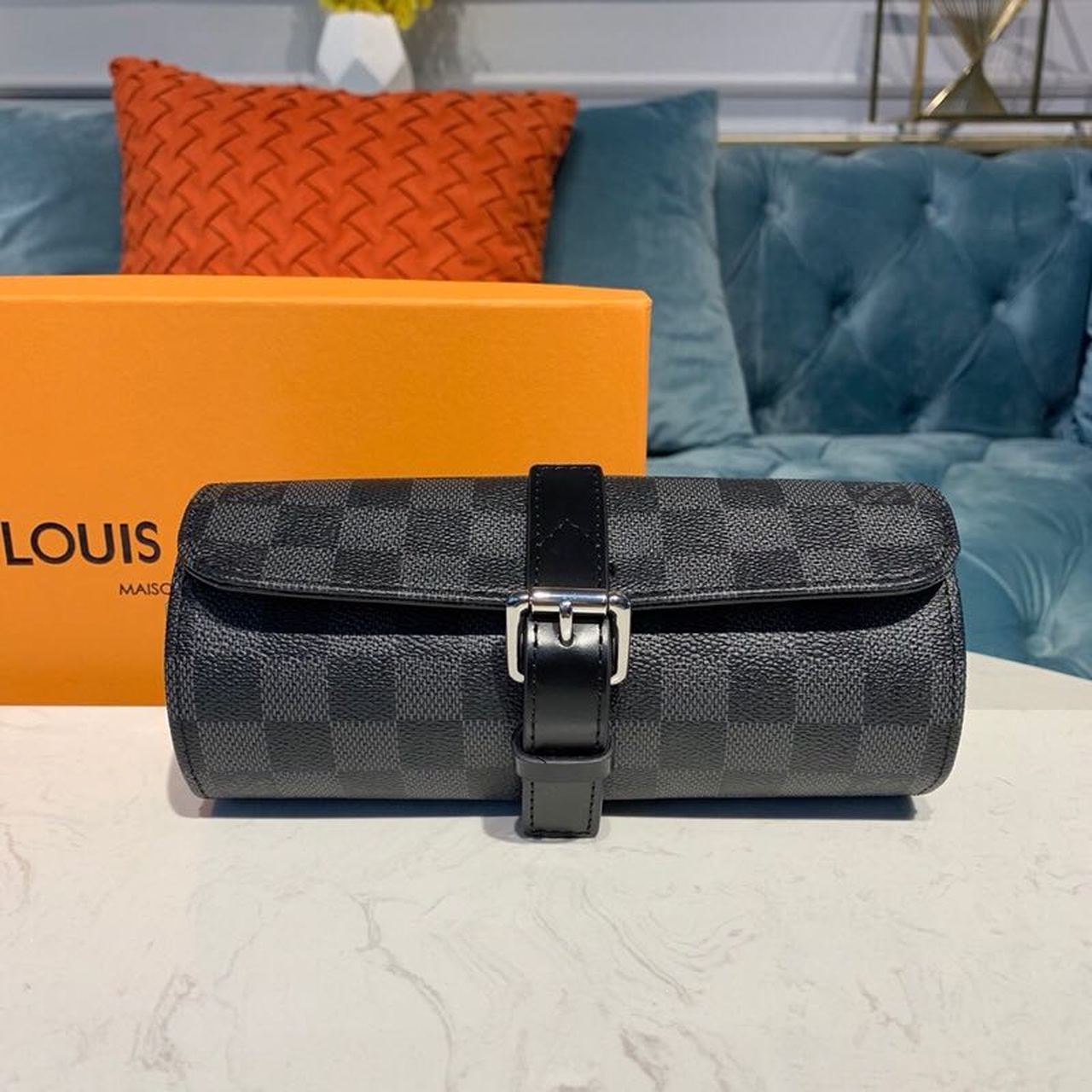 Louis Vuitton 3 Watch Case Damier Graphite Canvas For Men, Men’s Bags, Travel Bags 7.9in/20cm LV N41137