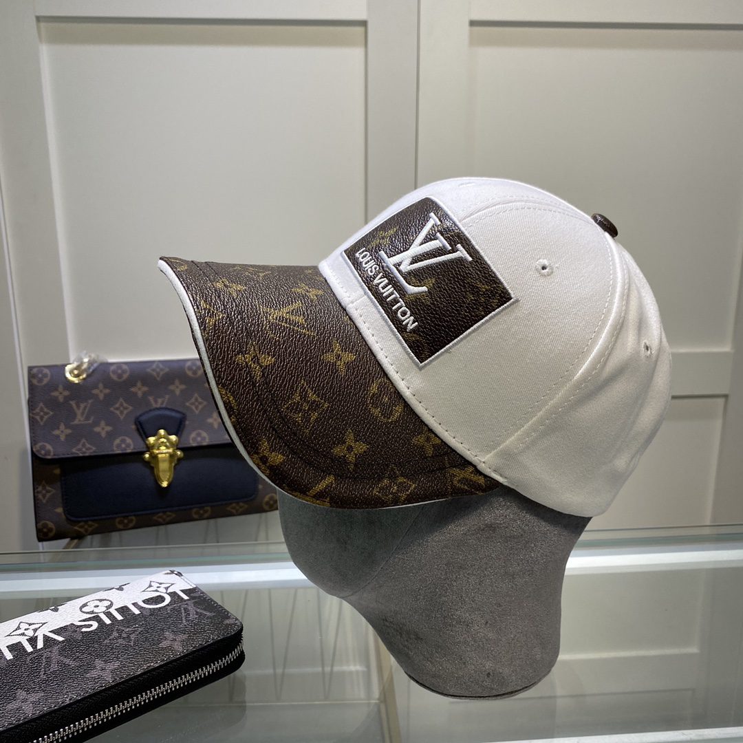 Louis Vuitton Embroidered Logo Baseball Cap White LV Cap