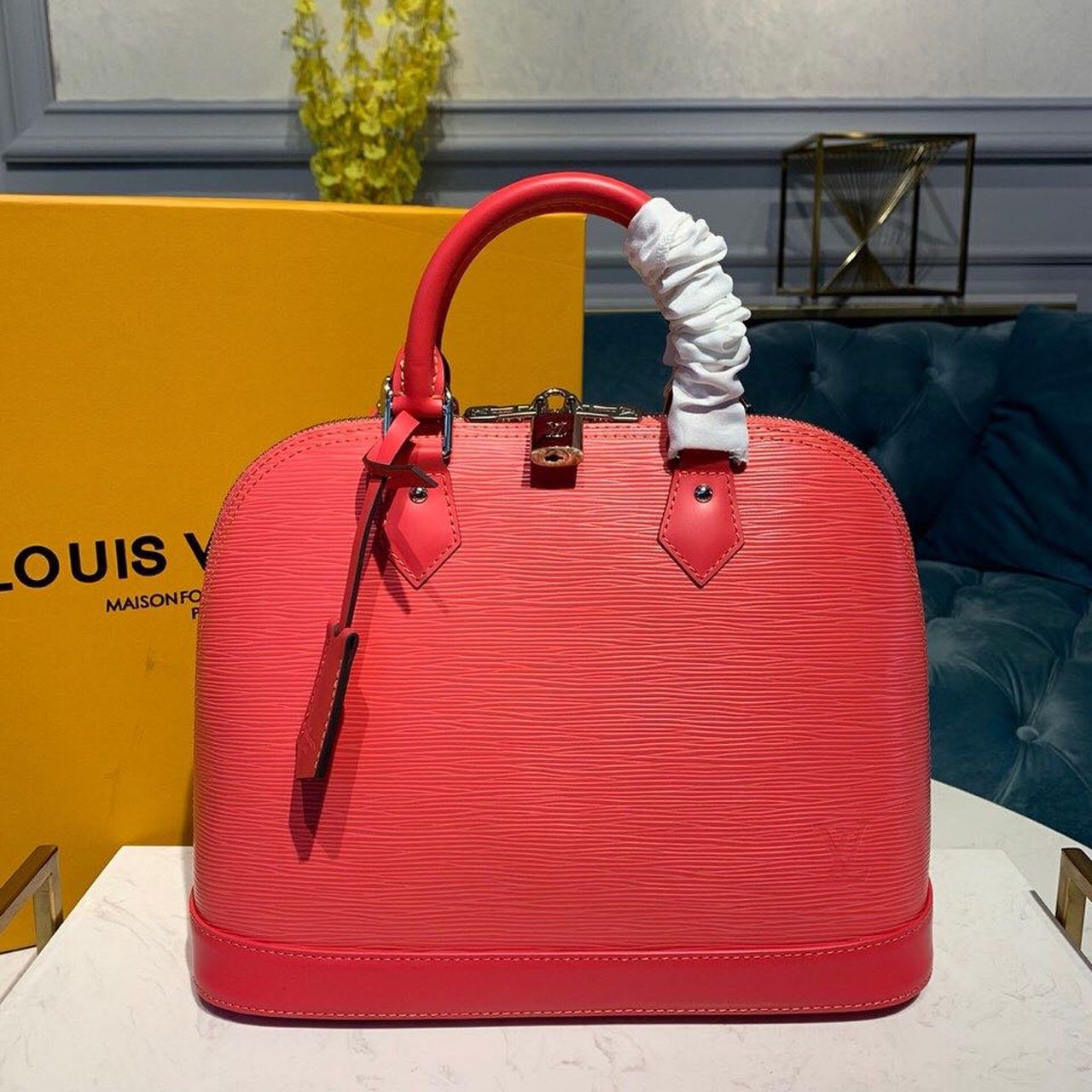 Louis Vuitton Alma PM Epi Hot Pink For Women, Women’s Handbags, Shoulder And Crossbody Bags 12.6in/32cm LV