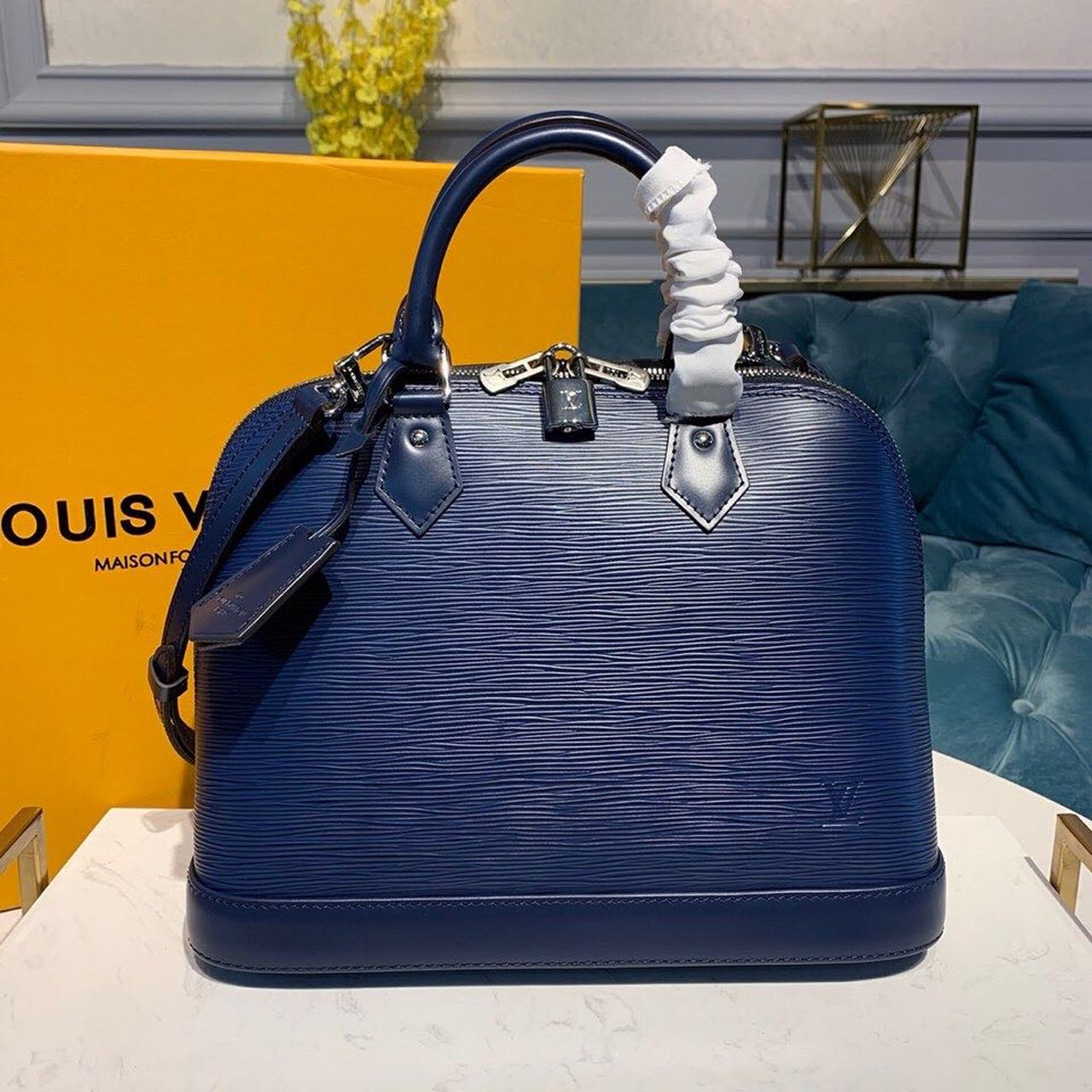 Louis Vuitton Alma PM Epi Navy Blue For Women, Women’s Handbags, Shoulder And Crossbody Bags 12.6in/32cm LV