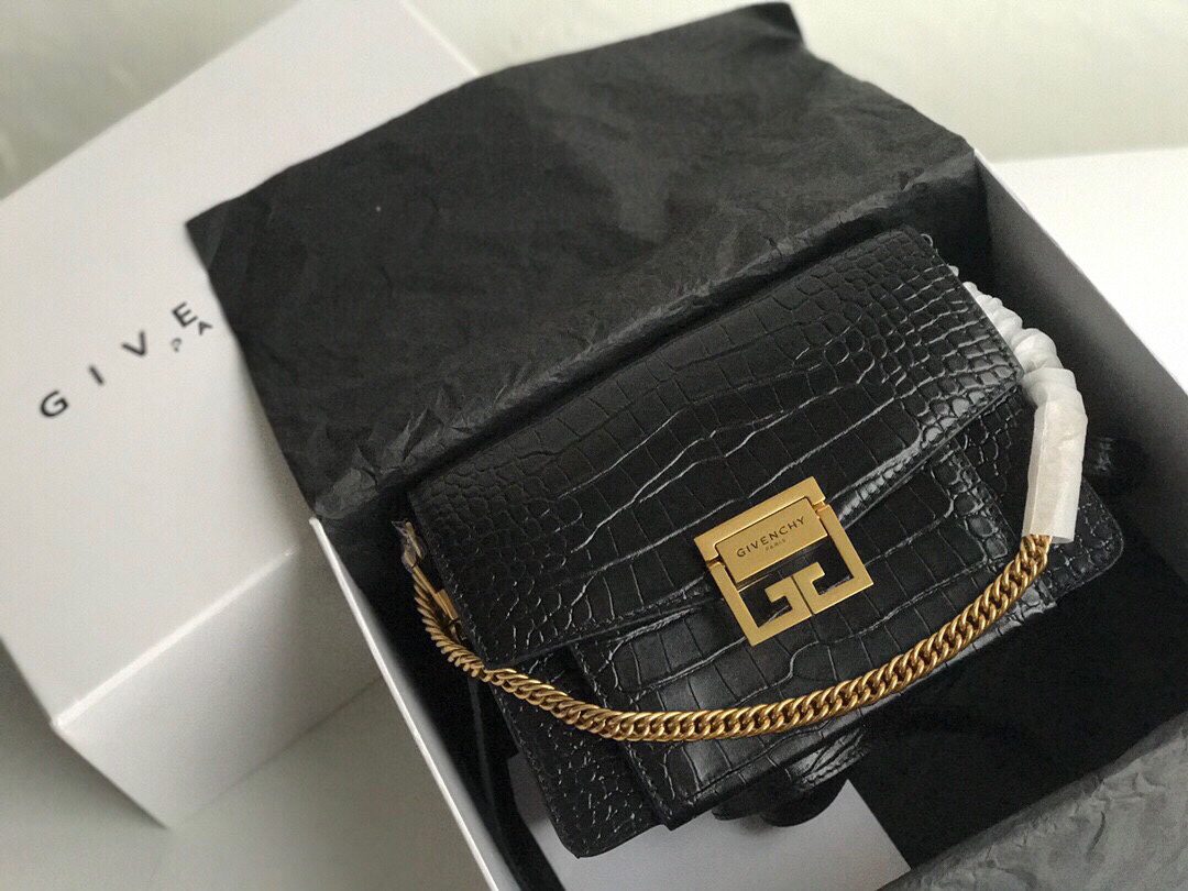 Givenchy GV3 Bag Black For Women, Women’s Handbags, Shoulder Bags 11.4in/29cm GVC