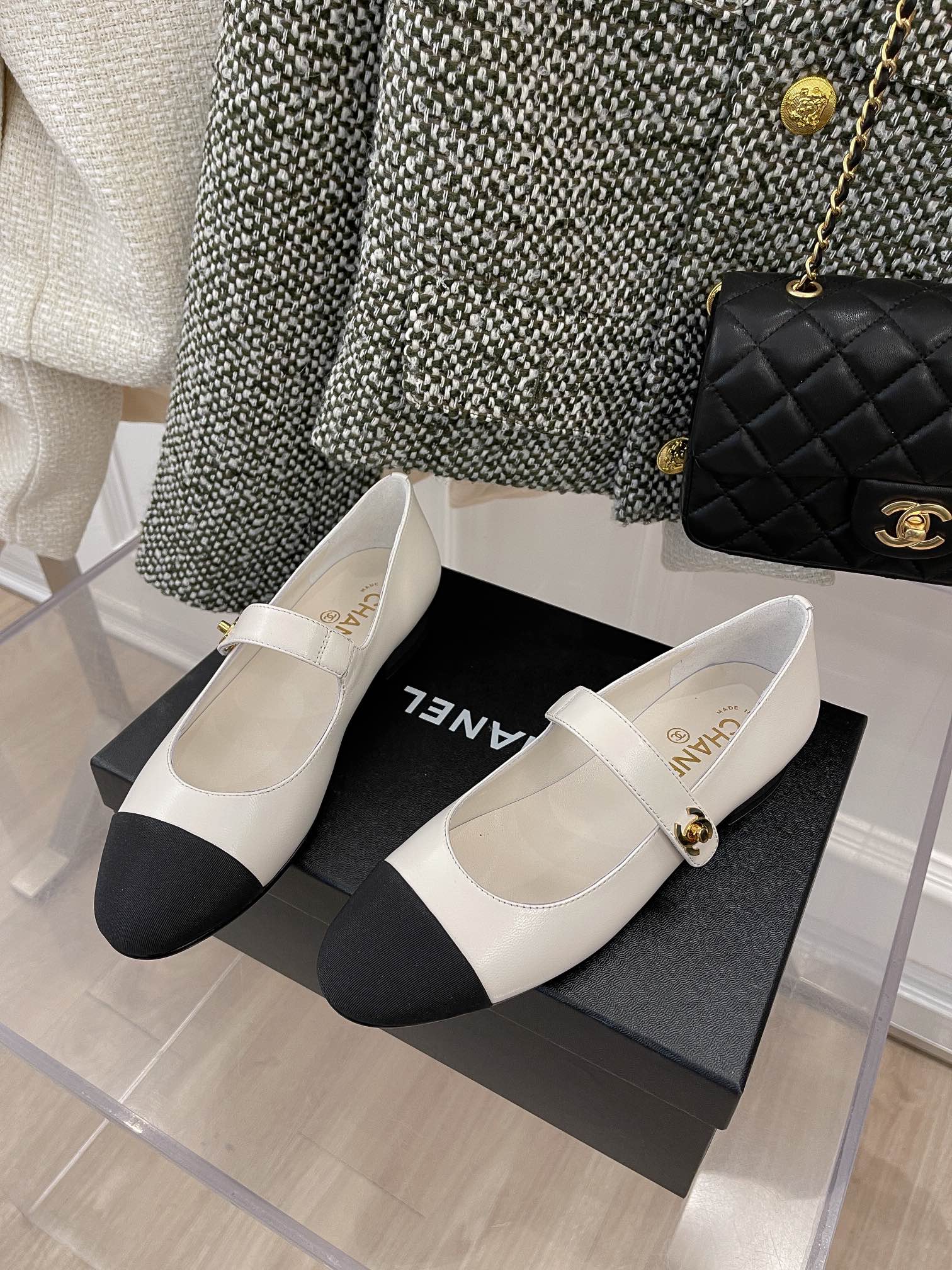 Chanel Open Shoes White For Women, Women’s Shoes 0.8in/2cm G39110