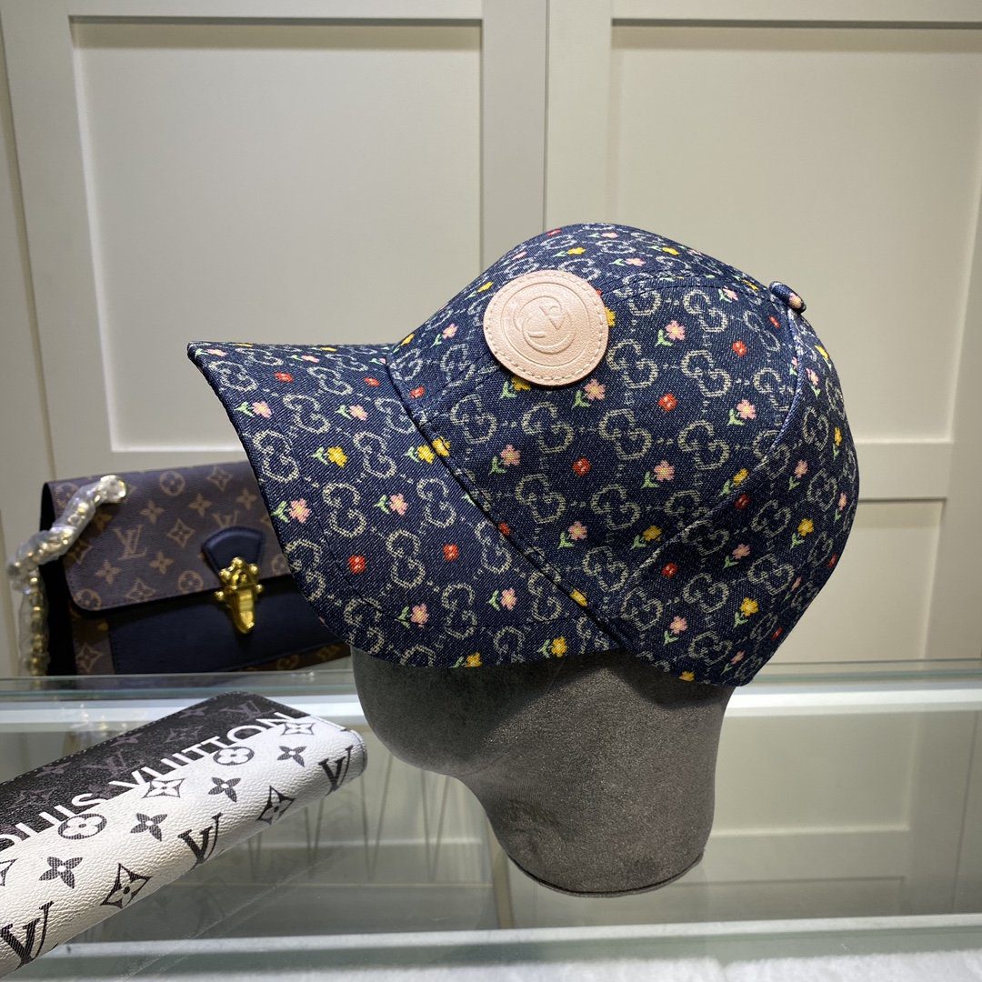 GUCCI Canvas Baseball Cap Blue