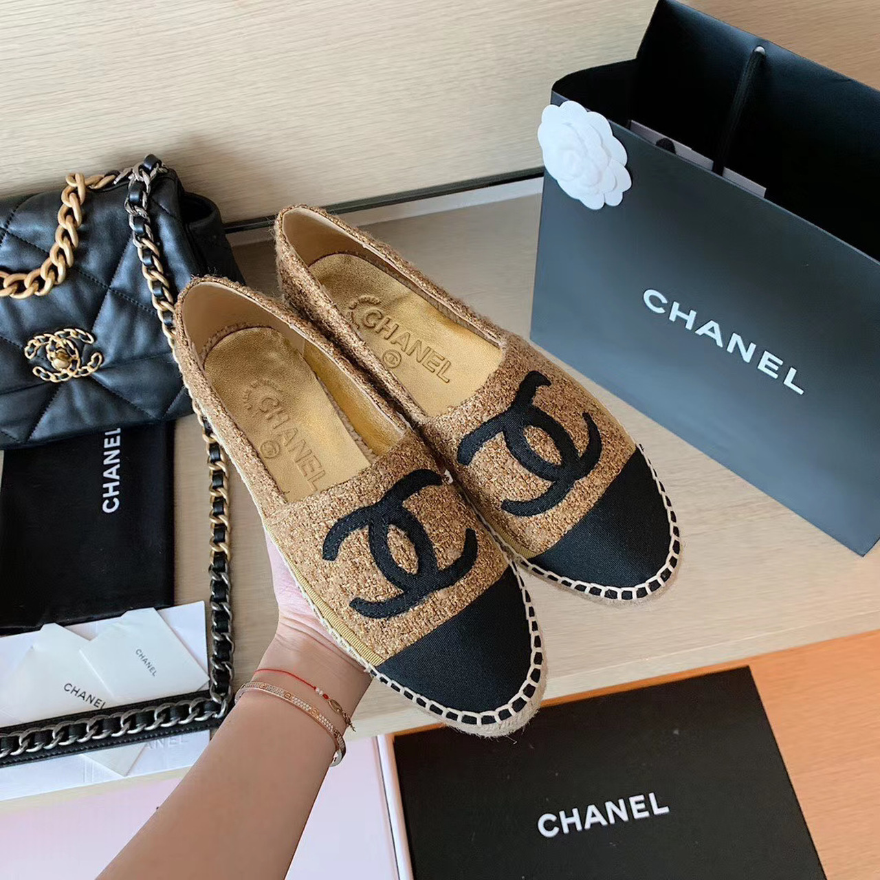 Chanel Espadrilles Gold/Black For Women, Women’s Shoes G29762