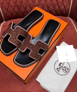 Hermes Oran Sandal Rose/Black For Women, Women’s Shoes H192000Z