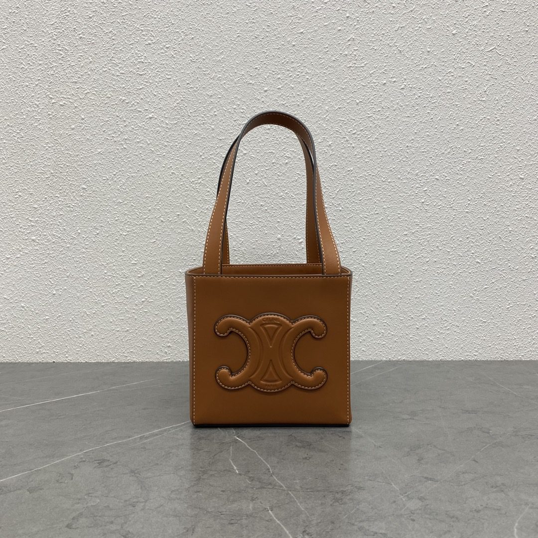 Celine Cube Bag Cuir Triomphe Square Tan For Women 6in/15cm 
