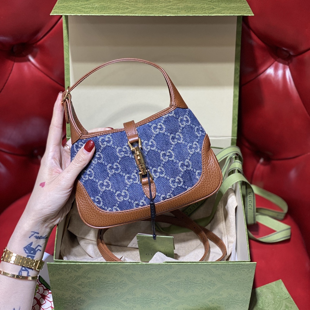 Gucci Jackie 1961 Mini Shoulder Bag Dark Blue And Ivory Eco Washed Organic Gucci Jacquard Denim For Women 7.5in/19cm Gucci 637092 2KQGucci 8375