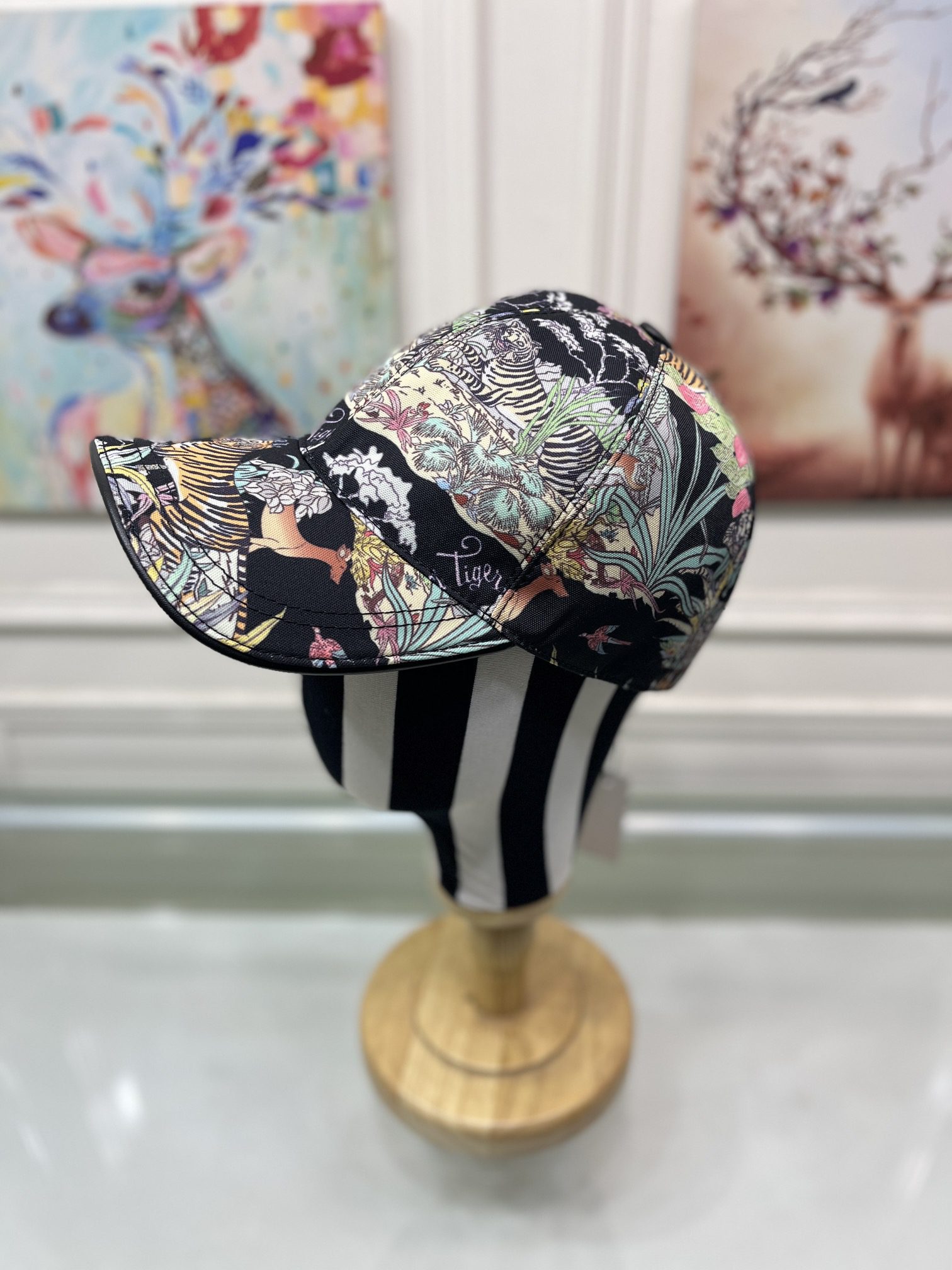 Gucci Canvas Baseball Hat Tiger Black Gucci Hat