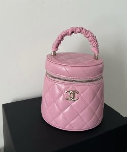 Chanel Small Vanity Case 13cm Pink For Women AS3210