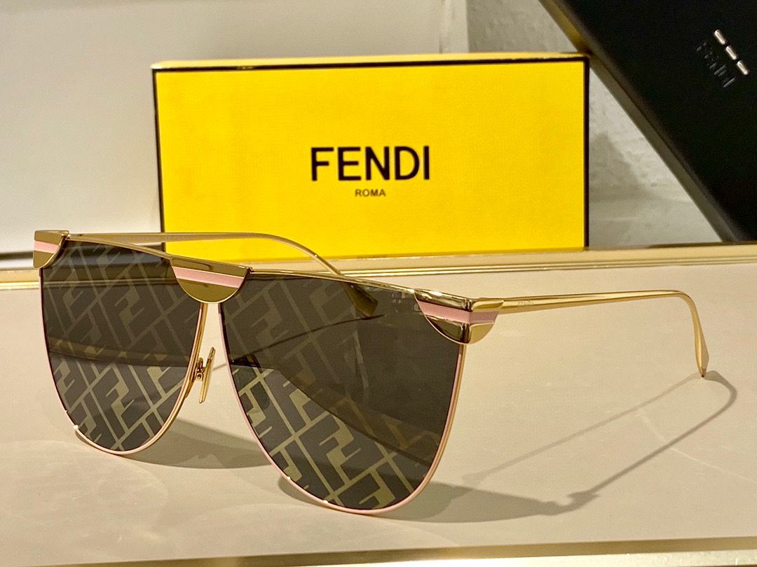 Fendi Disco Fashion Sunglasses