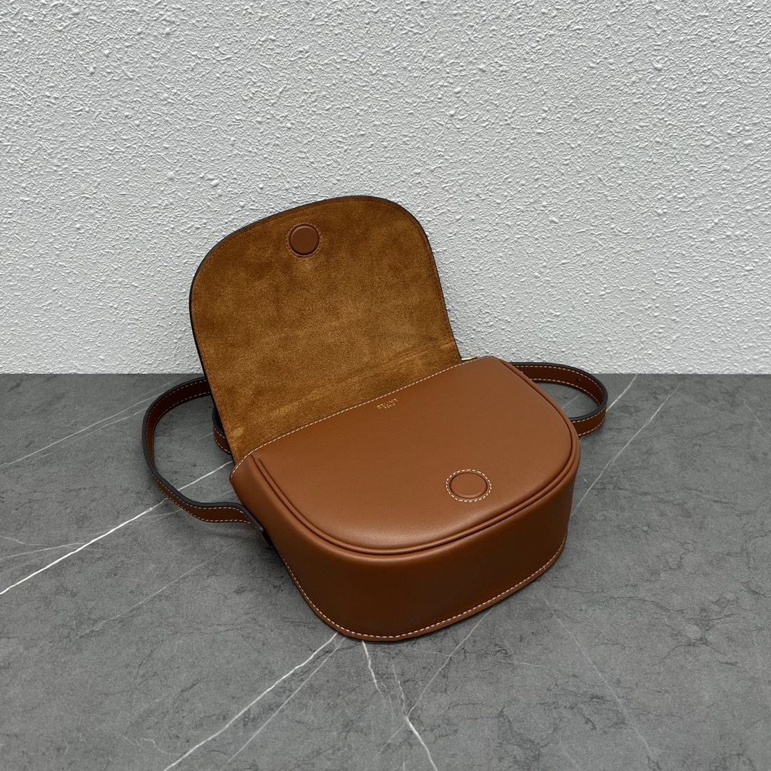 f70b3d07.jpg