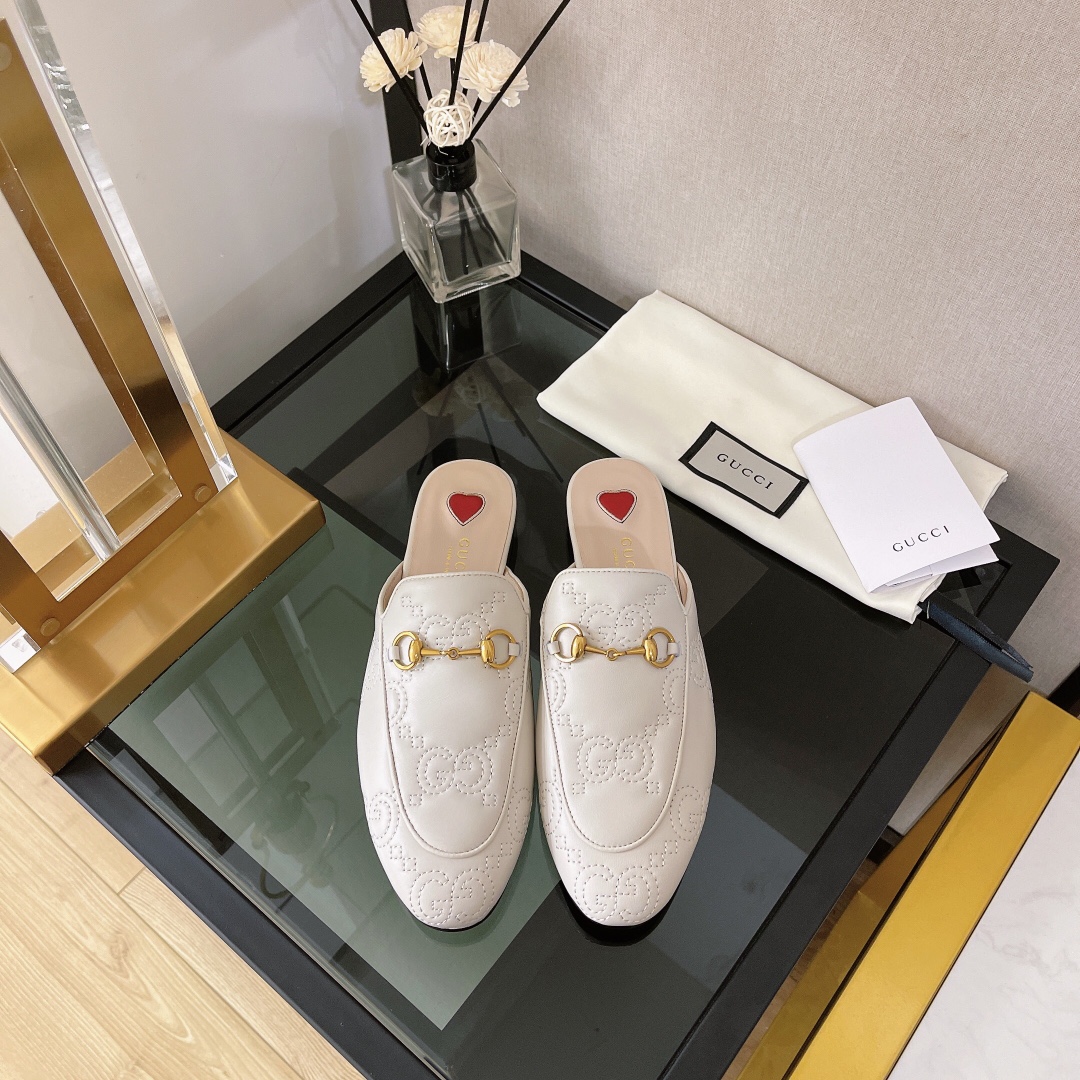 Gucci Women’s Gucci Matelasse Princetown Slipper White For Women Gucci 699901 BKO60 9124