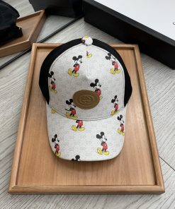 GUCCI Canvas Baseball Cap White