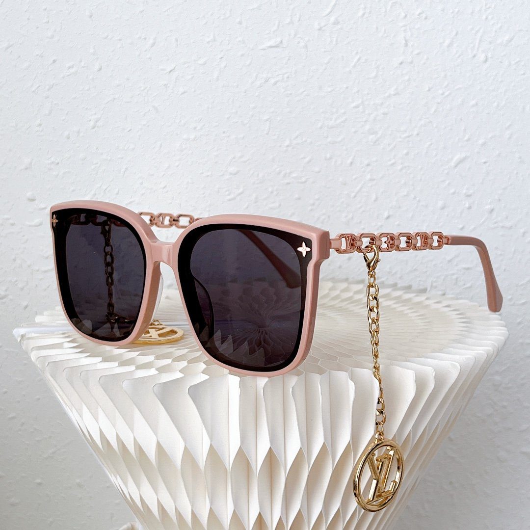 Louis Vuitton Link PM Square Sunglasses