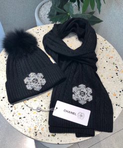 Chanel Beanie Black