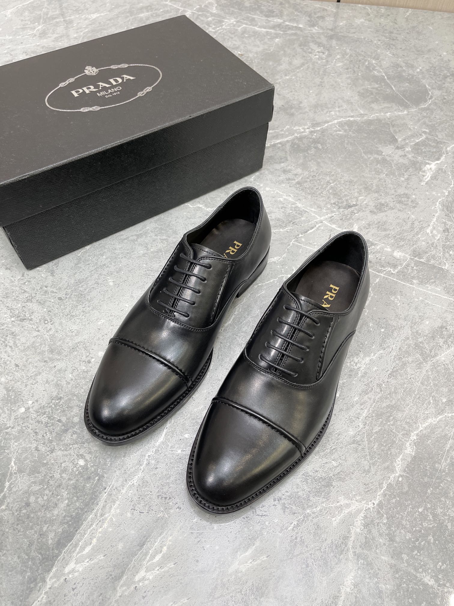 Prada Brushed Oxford Shoes Black For Men 1in/25mm Prada
