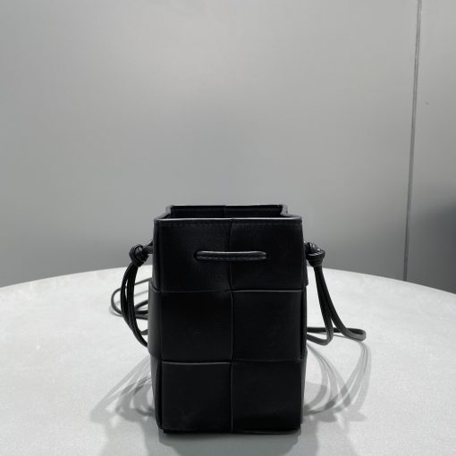 36fe5700.jpg
