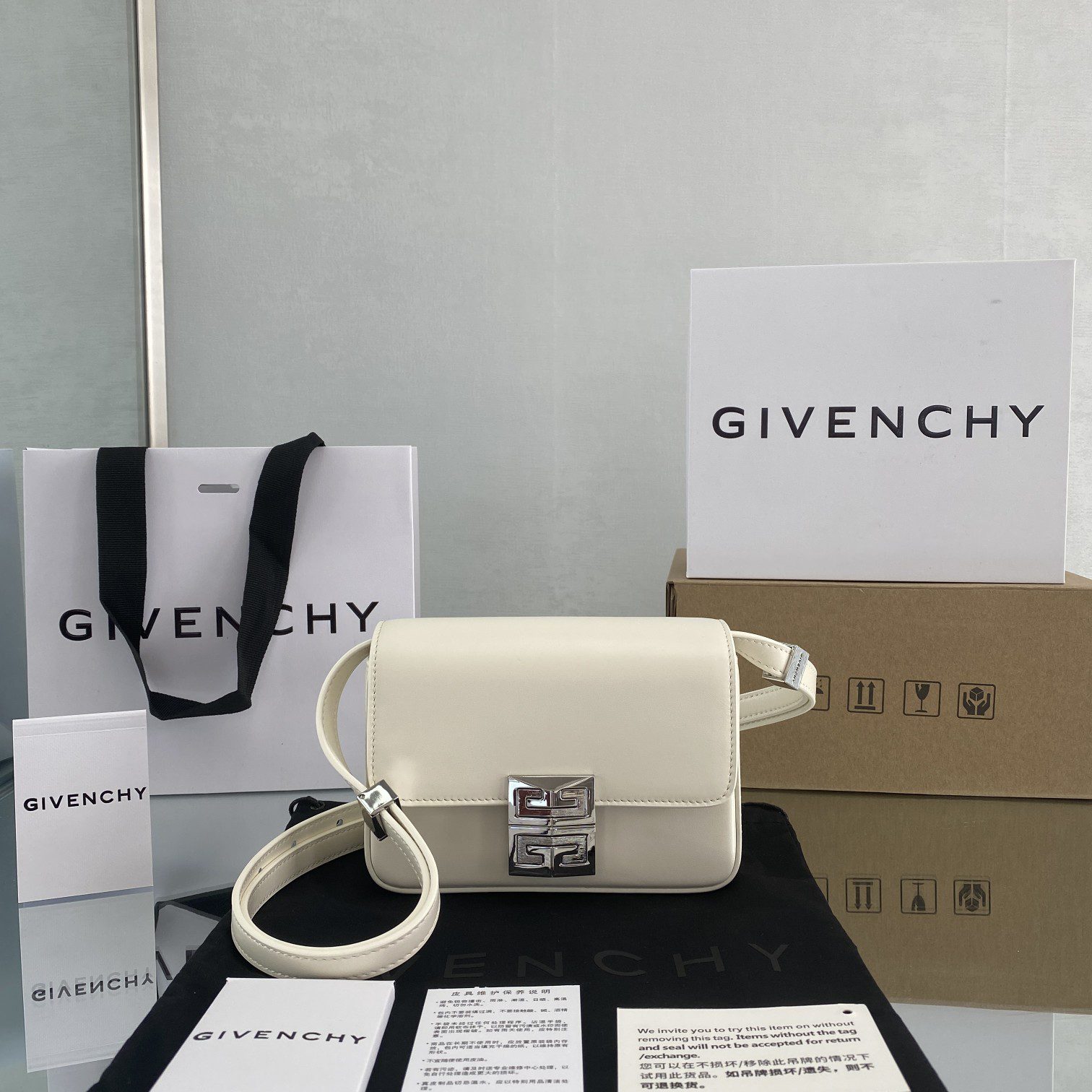 Givenchy Small 4G Bag Ivory For Women, Women’s Handbags, Shoulder Bags 6.5in/16.5cm GVC