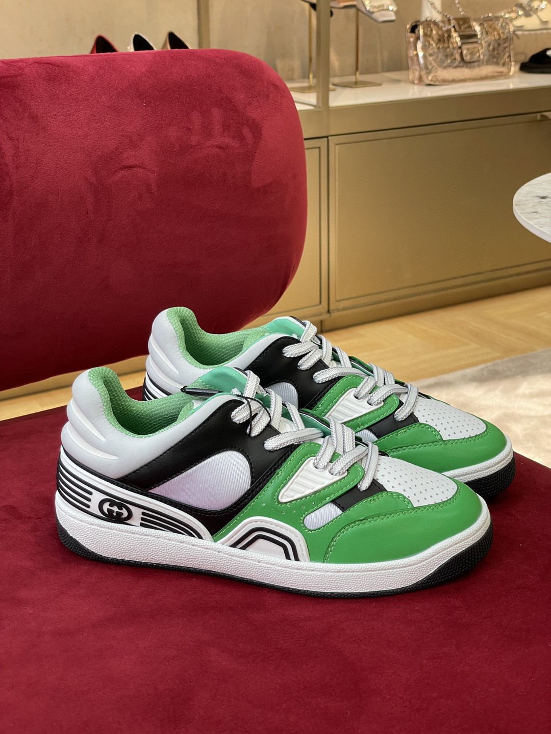 Gucci Women’s Sneaker Gucci Basket Donna Green Demetra For Women ‎700291 2SH90 3760