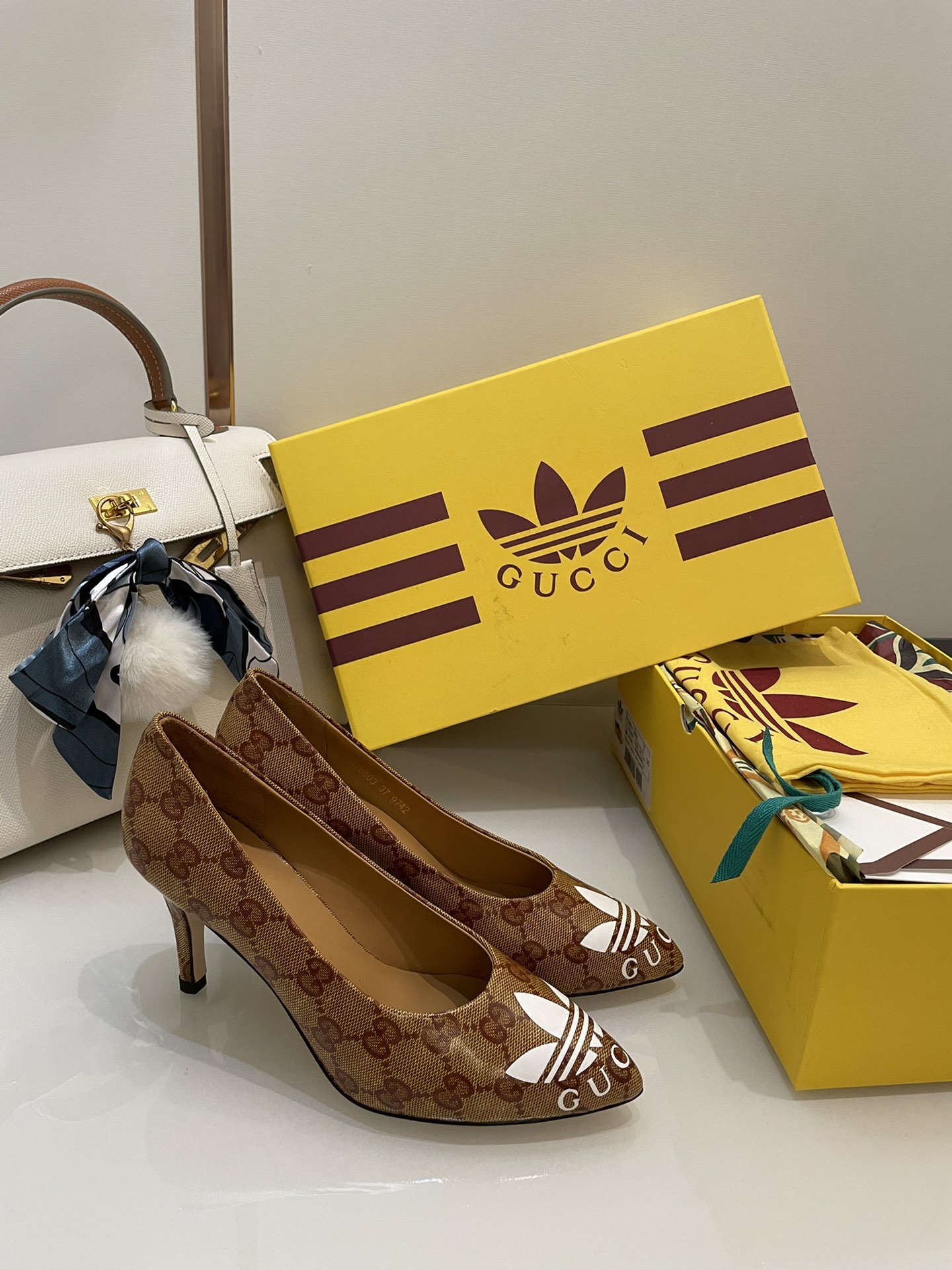 Gucci x Adidas Women’s Gucci Pump Brown For Women GG