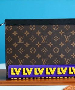 Louis Vuitton Pochette Voyage MM LV Rubber Monogram Canvas Brown For Men, Men’s Travel Accessories 27cm LV M80792