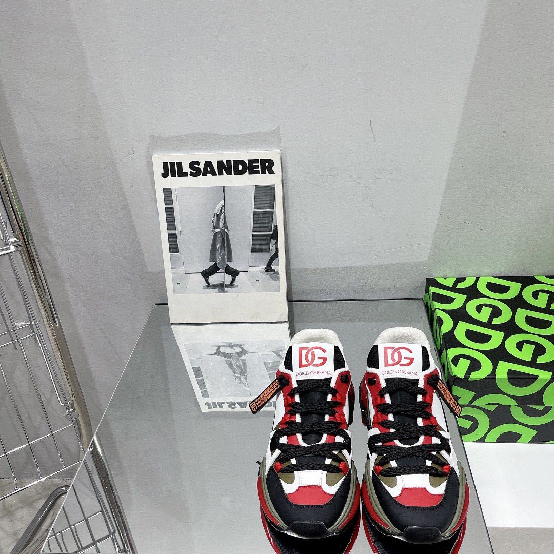 Dolce & Gabbana Mixed-Material Airmaster Sneakers Multicolor For Men DG Shoes CS1984AQ7448T954