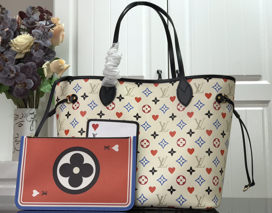 Louis Vuitton Neverfull MM Game On Tote Bag Monogram Canvas White By Nicolas Ghesquiere For Women, Women’s Handbags, Shoulder Bags 12.2in/31cm LV M57462