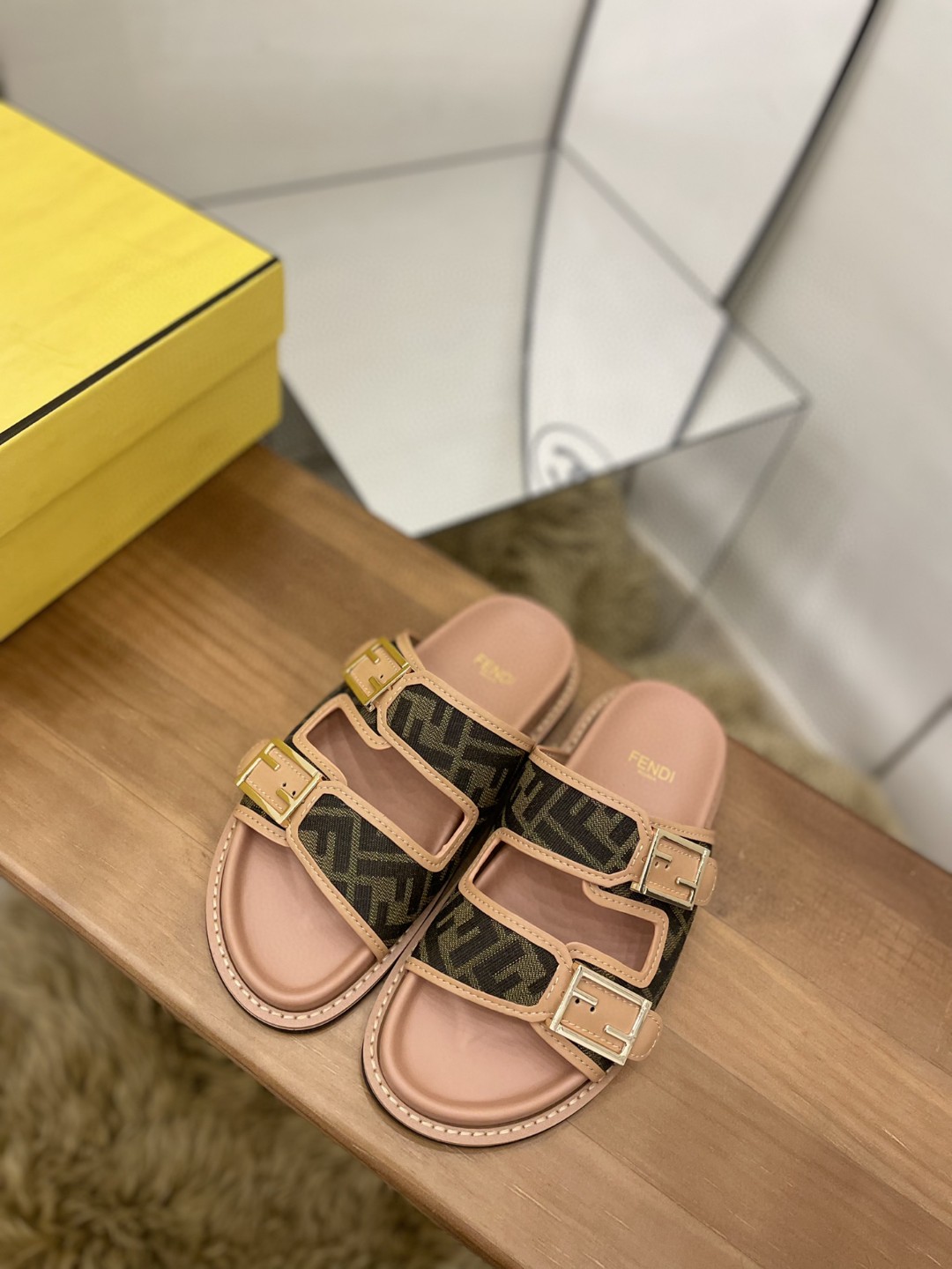 Fendi Feel Slides Dark Pink For Men