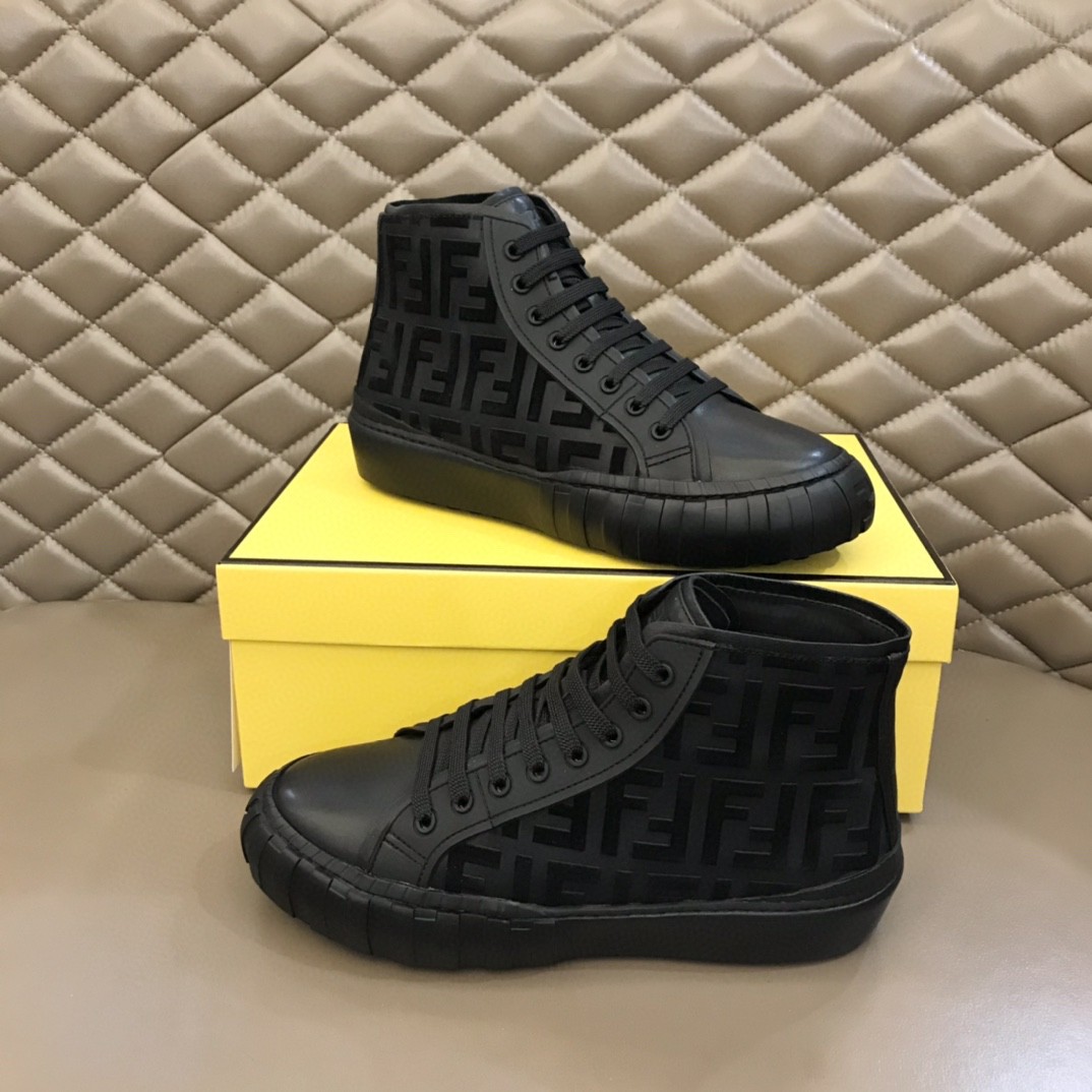 Fendi Force High Tops Sneakers Black For Men 7E1424