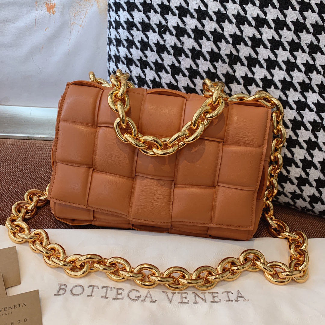 Bottega Veneta Chain Cassette Brown, For Women, Women’s Bags 10.2in/26cm