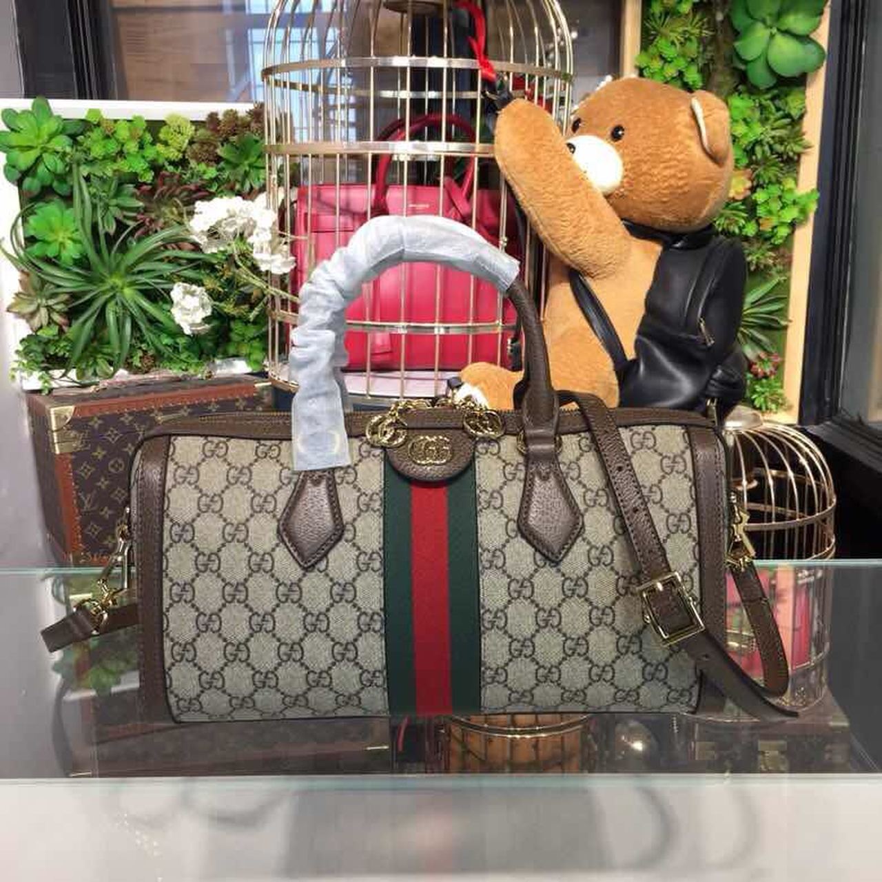 Gucci Ophidia Gucci Supreme Medium Top Handle Bag Beige For Women 12.6in/32cm Gucci 524532