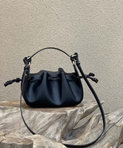 Fendi Pomodorino Black Mini Bag For Woman 17cm/6.5in