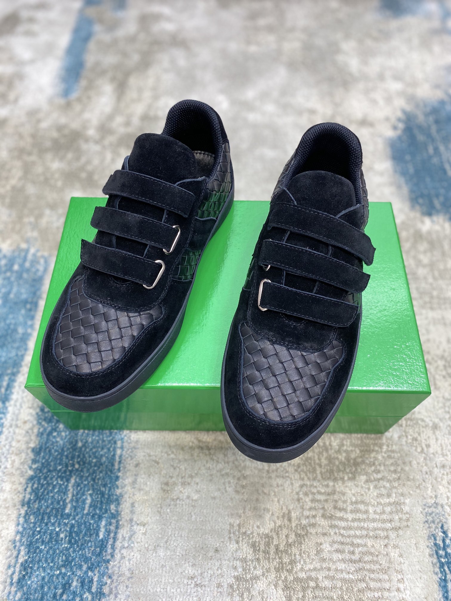 Bottega Veneta Men’s Three Closure Straps With Wave Line Sneakers Black For Men