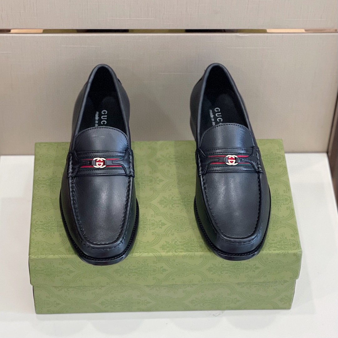 Gucci Men’s Loafer With Interlocking G Black For Men 644724 17X10 1060