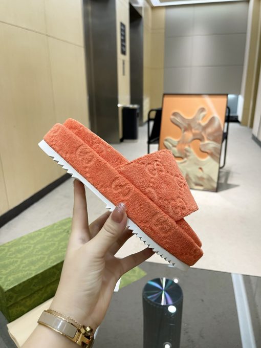 6b943348.jpg