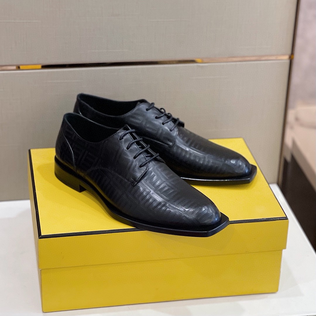 Fendi Lace Up Shoes Black For Men