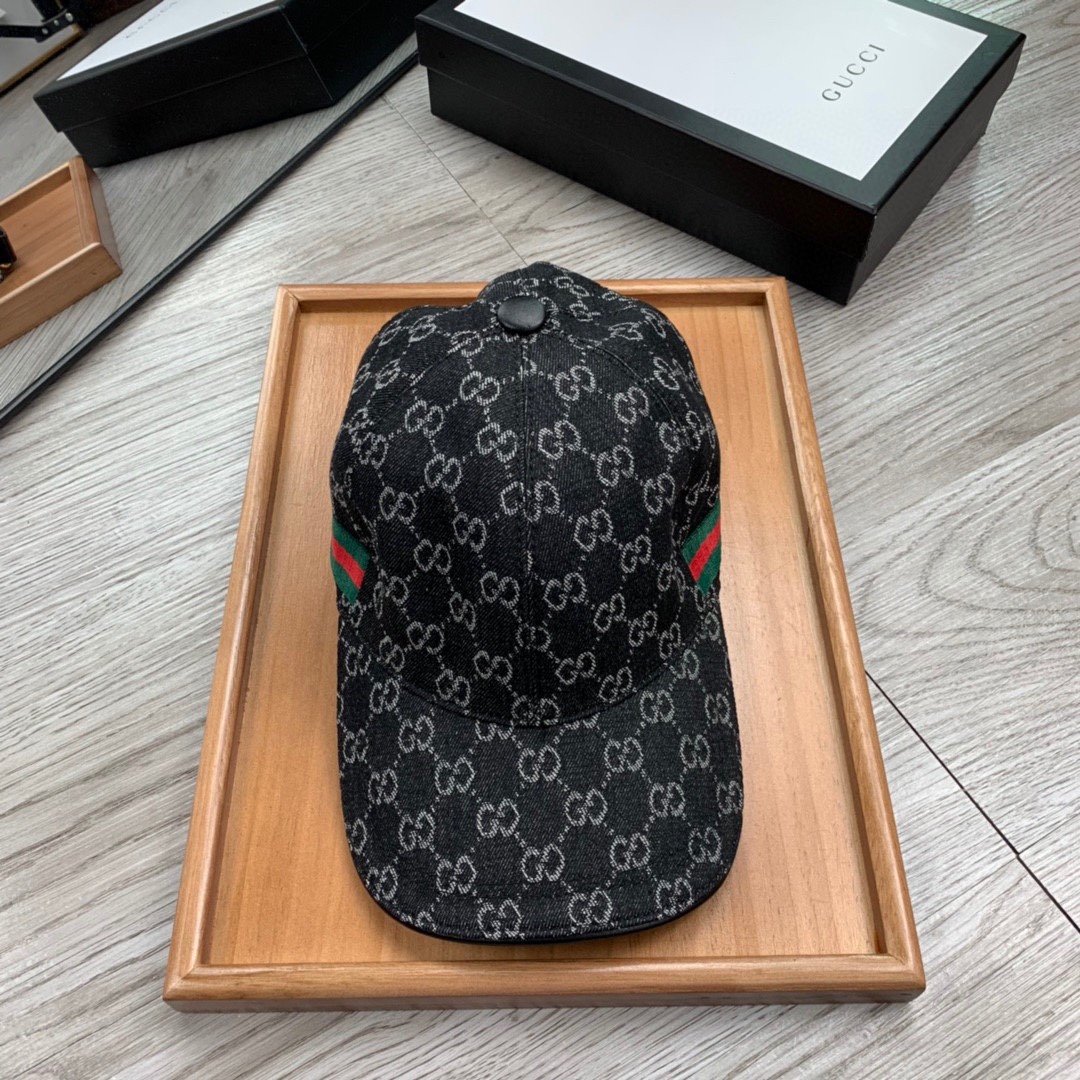GUCCI Canvas Baseball Cap Black