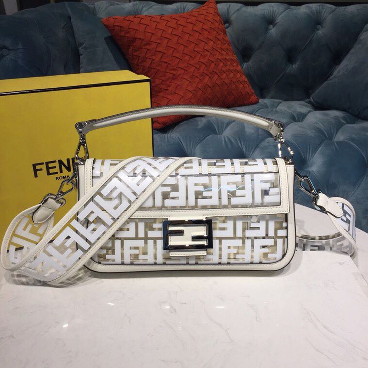 Fendi Baguette Nappa White For Women, Women’s Handbags, Shoulder And Crossbody Bags 10.6in/27cm FF 8BR600A72VF15AO