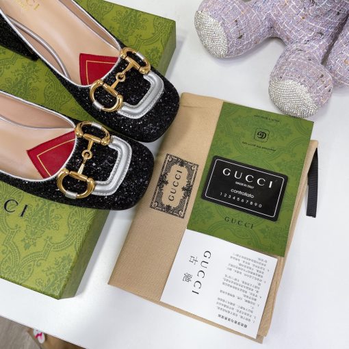 73222746.jpg