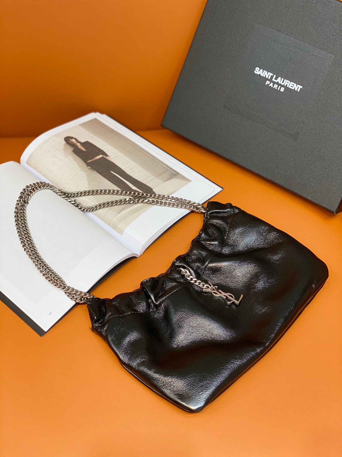 Yves Saint Laurent Mini Shoulder Bag Black For Women 9.5in/24cm P00596046