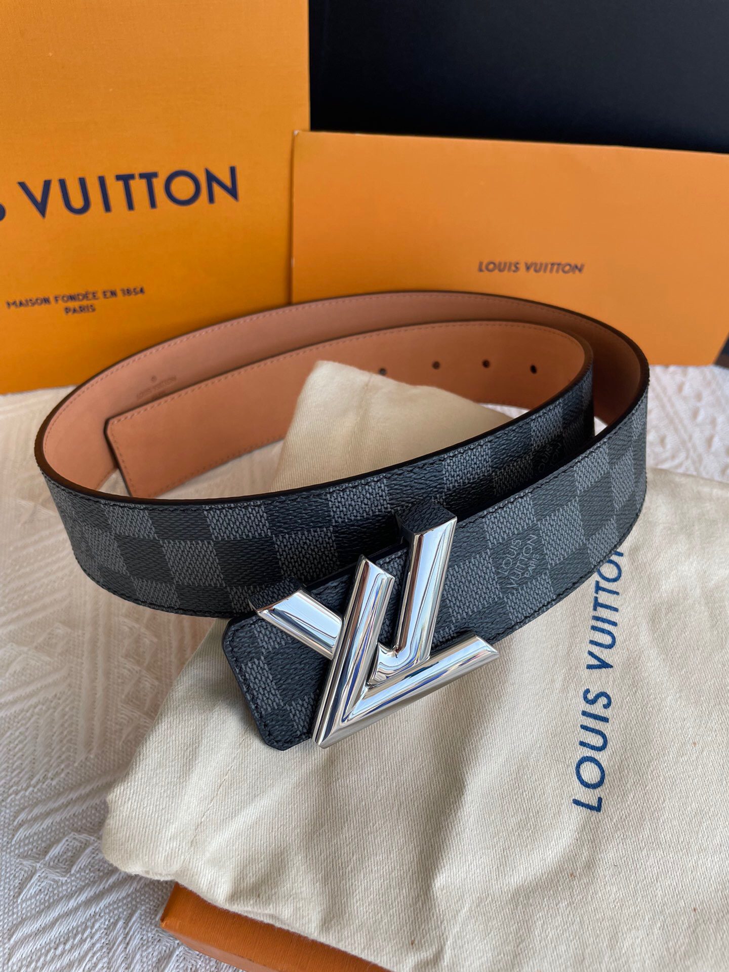 Louis Vuitton Twist Initiales LV Belt Damier Infini Canvas Palladium Hardware LV Women Belt