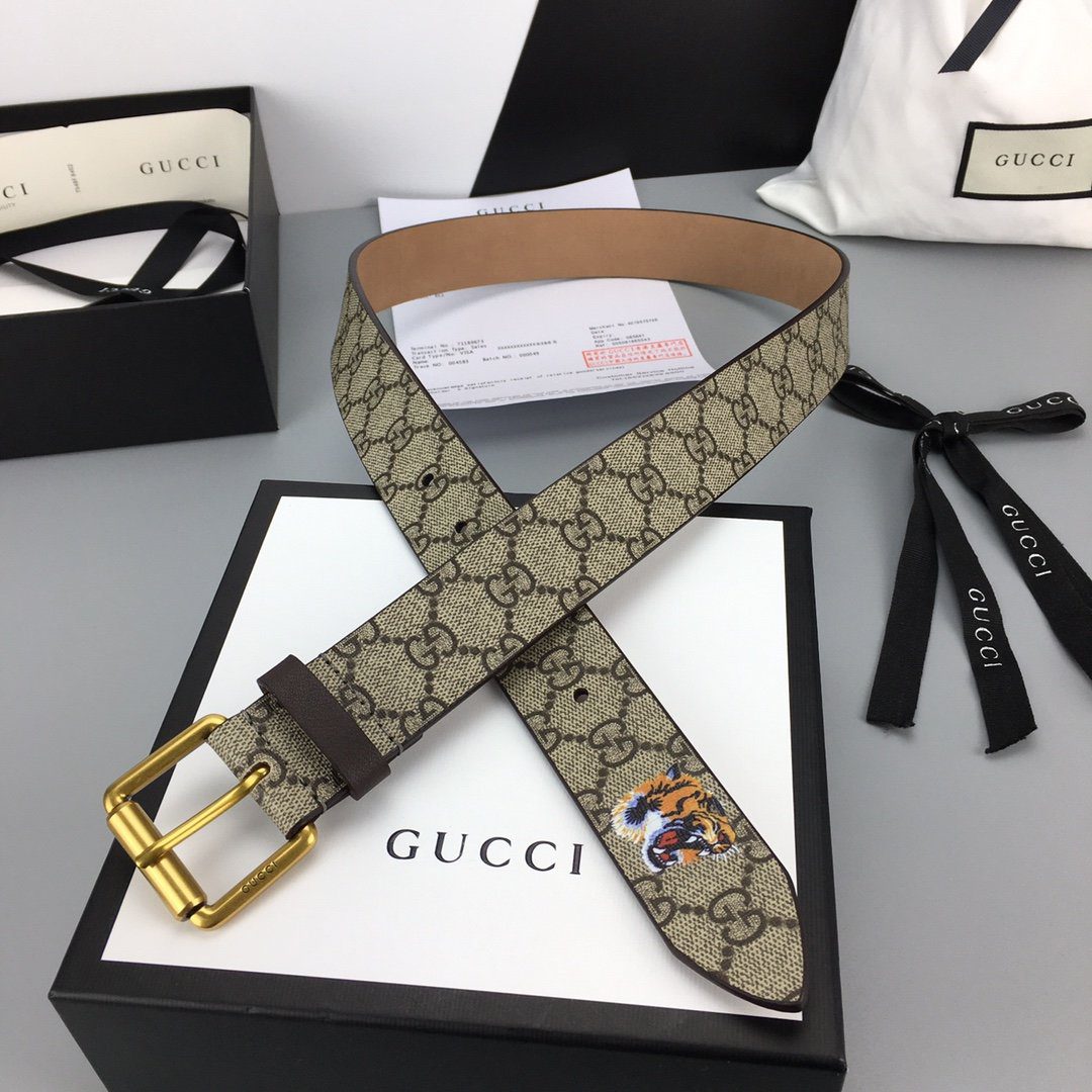 GUCCI Supreme Belt With Tiger Print Beige/Ebony Gucci Supreme Canvas For Women, Women Belt