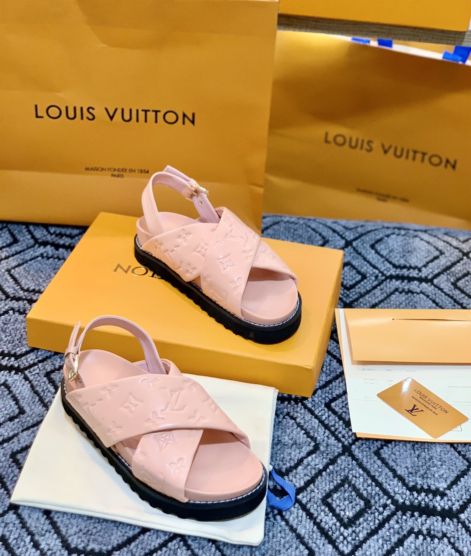 Louis Vuitton Paseo Flat Comfort Sandal Pink For Women LV 1A9RF9