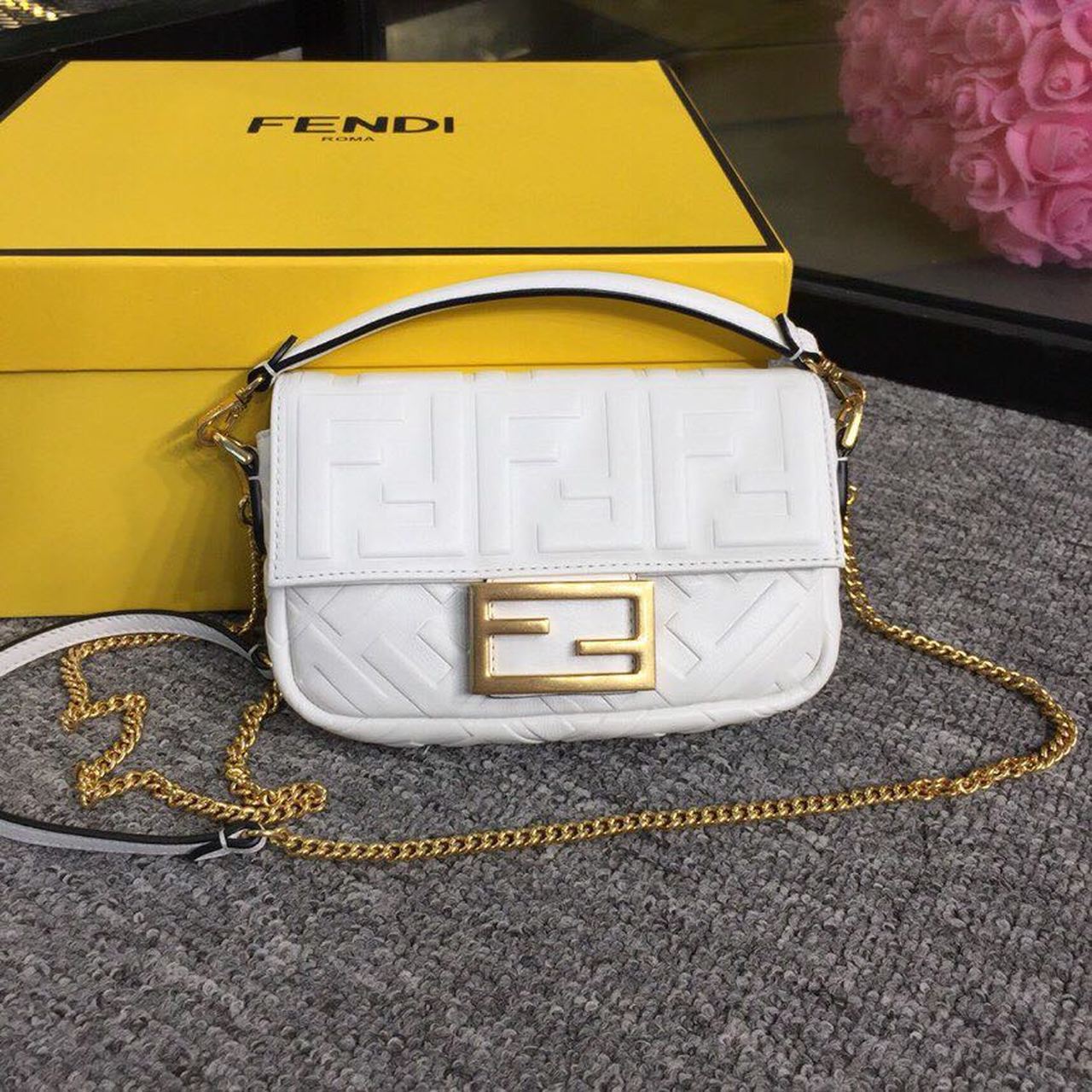 Fendi Baguette Nappa White For Women, Women’s Handbags, Shoulder And Crossbody Bags 7.4in/19cm FF 8BS017A72VF15AO