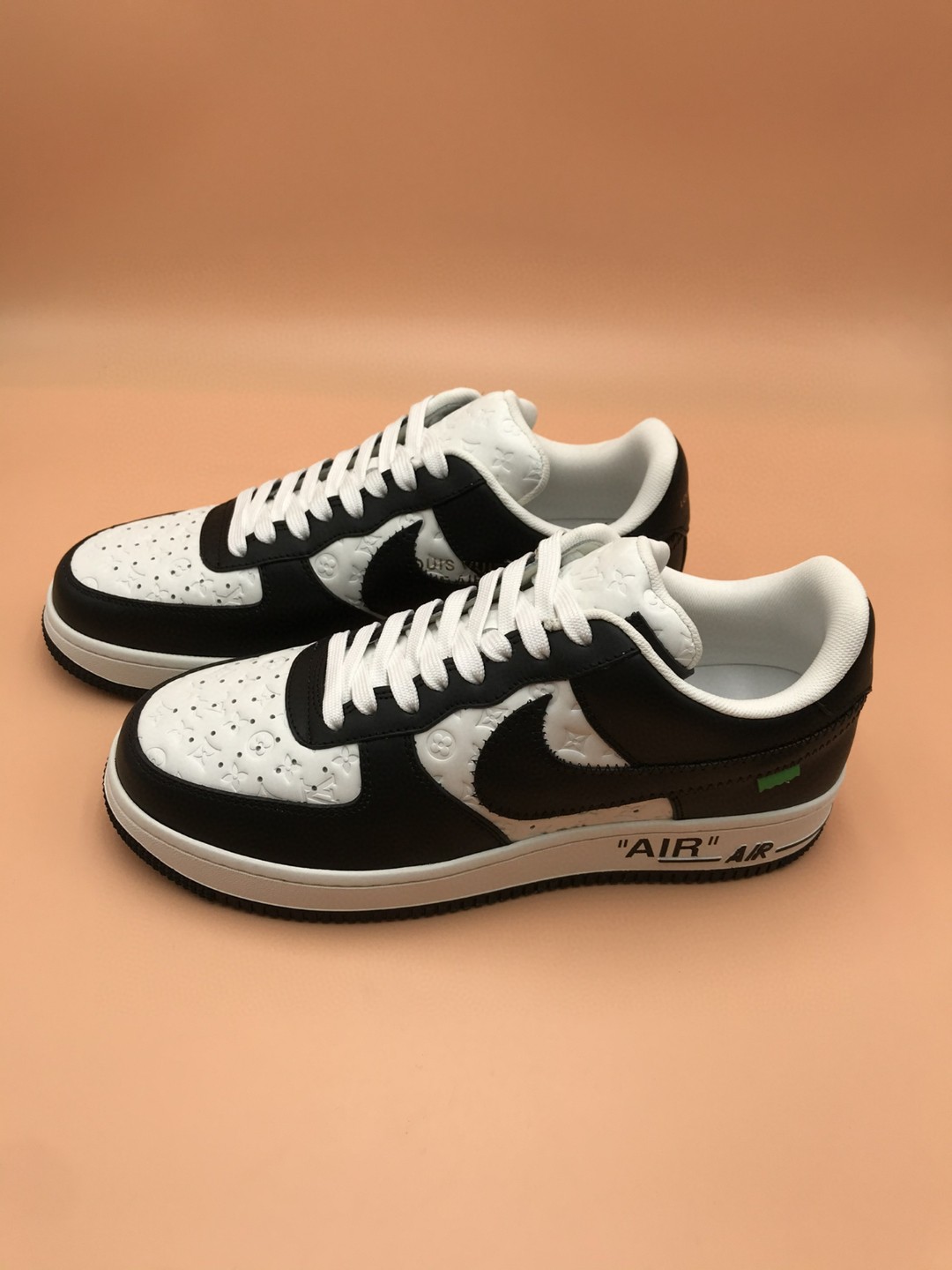 Nike Air Force 1 x Louis Vuitton Black/White For Men