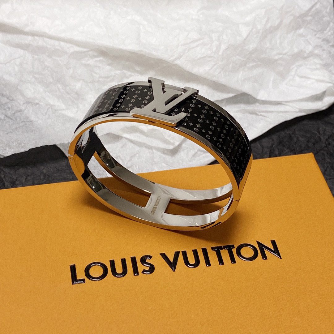 Louis Vuitton Bracelet